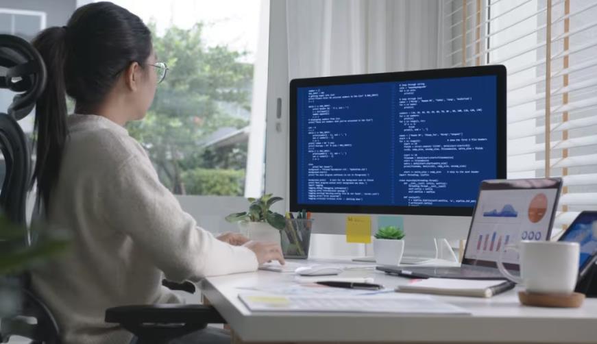 新化县企业数字化解决方案:机器学习赋能商业模式升级的核心路径